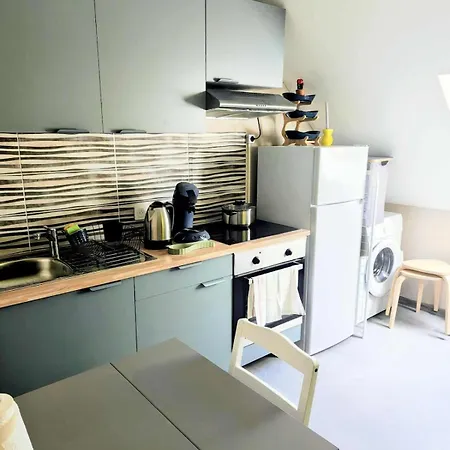 F2 In Desired House Apartamento *
